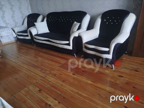 satilir Normal veziyyetdedir divan açilandir koçle elaqadar — Bakı
