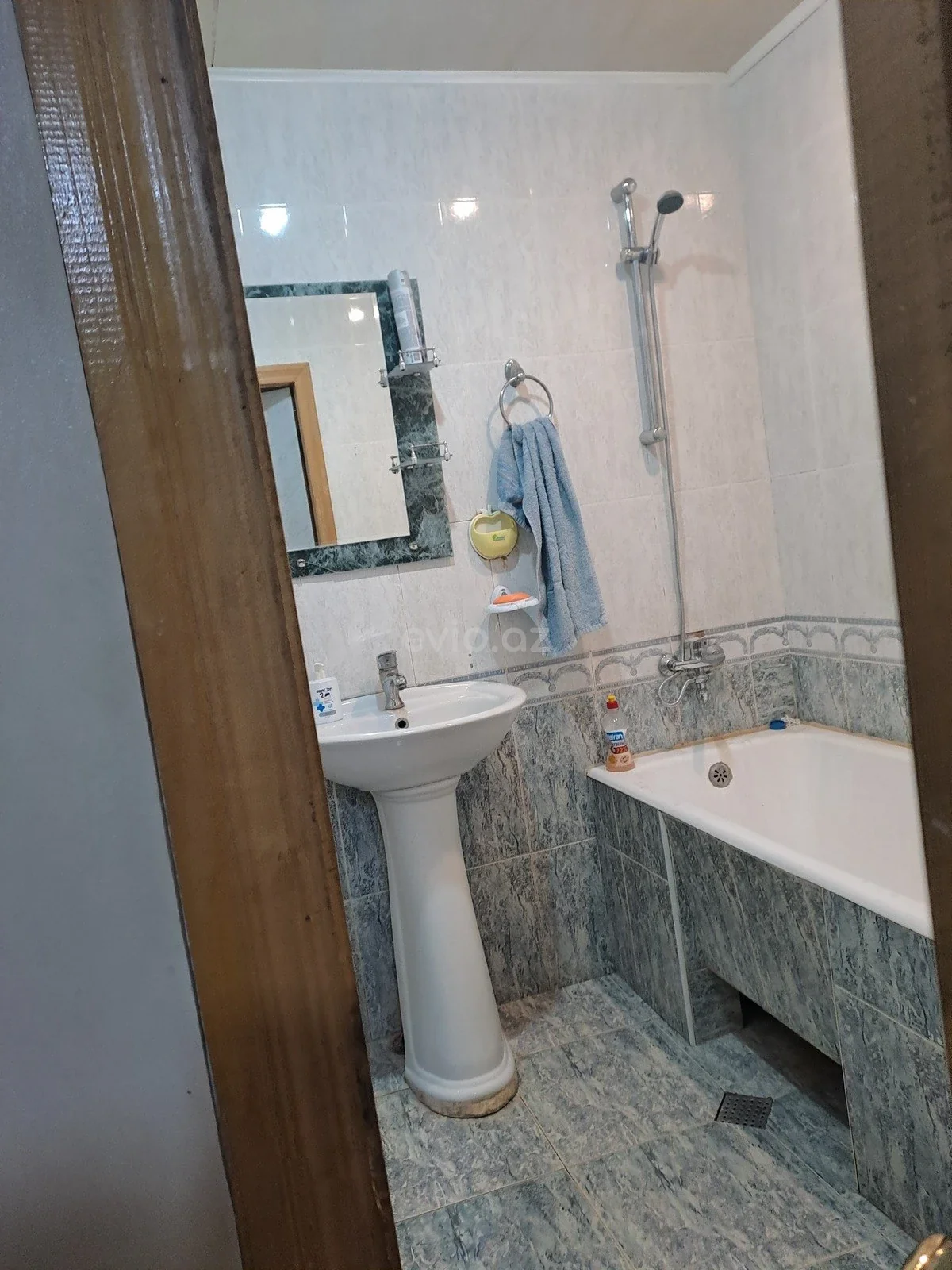 Kirayə 3 otaqlı mənzil 7-ci mikrorayonda — Mənzil, Bakı (6)