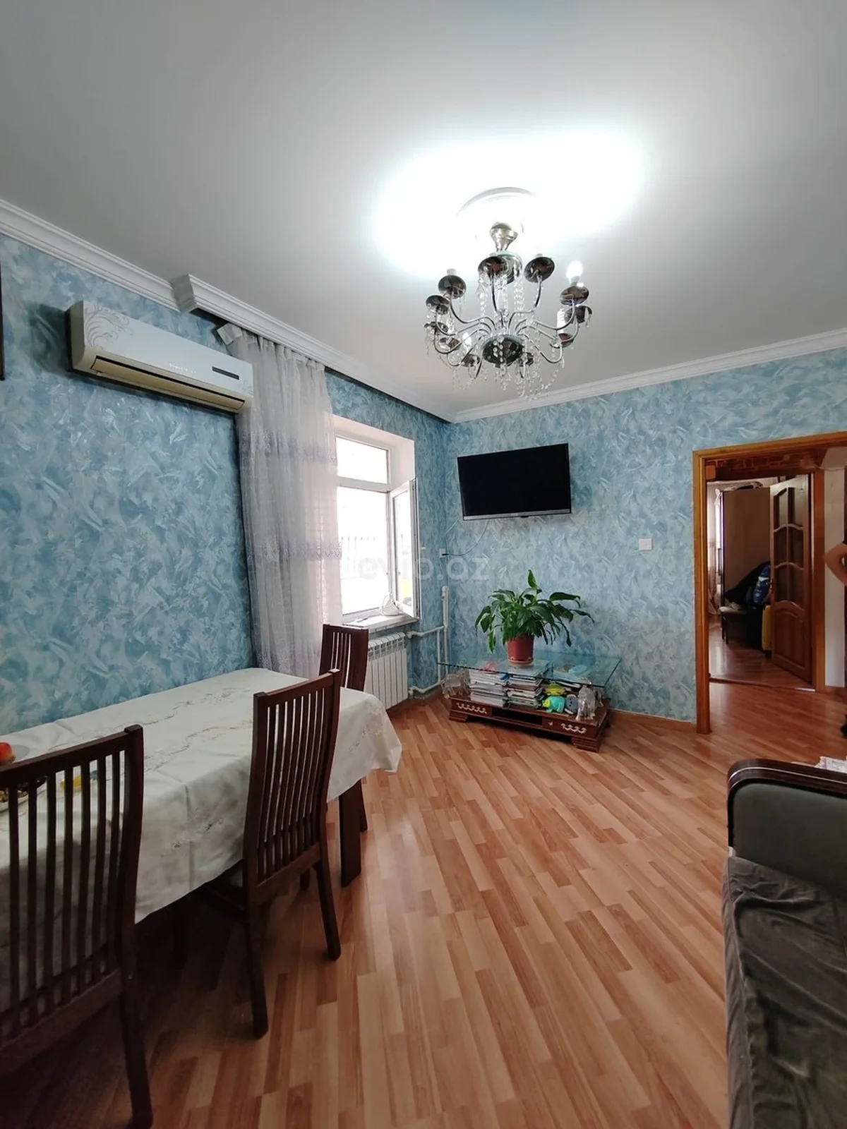 2 otaqlı orta təmirli mənzil satılır Əhmədli qəsəbəsində — Bakı
