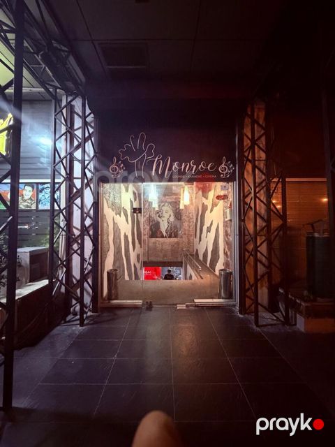 İcarəyə verilir obyekt 580 m² — Bakı
