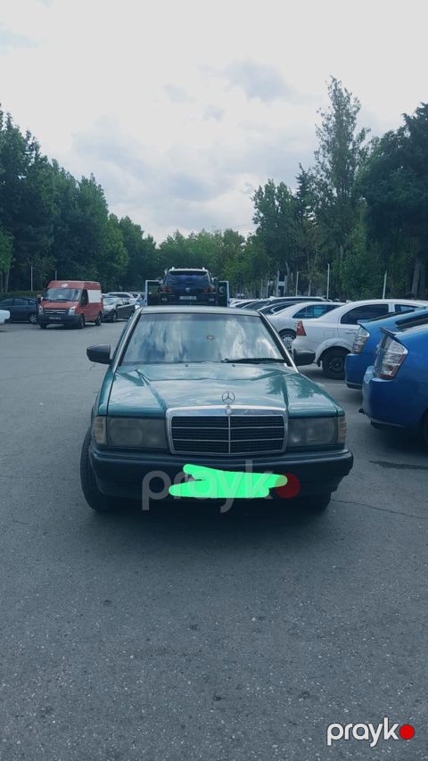 Mercedes-Benz 190 (W201): 2 l 1990 il Sedan — Zaqatala