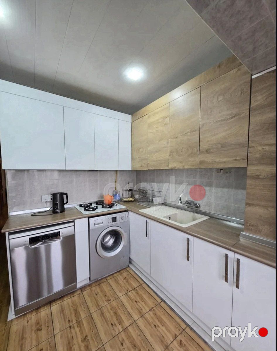 Satılır 4 otaqlı köhnə tikili 110 m² — Mənzil, Bakı (7)