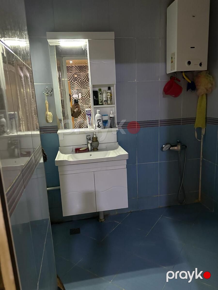 Satılır 2 otaqlı köhnə tikili 65 m² — Mənzil, Bakı (10)
