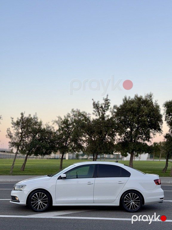 Volkswagen Jetta, 1.8 L, 2016 il, 136 800 km — Avtomobillər, Bakı (3)