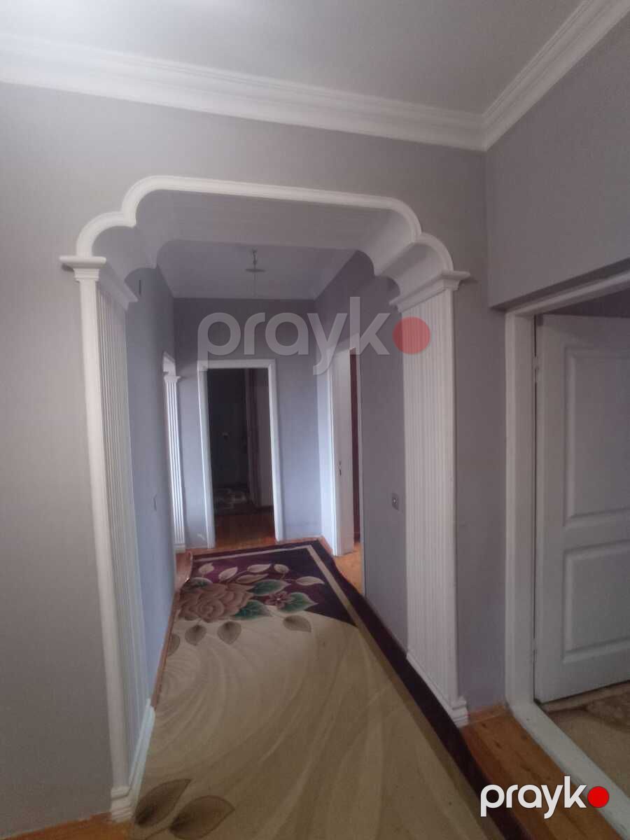Həyət evi, Hüseyn Cavid küç — Ev, villa, Bakı (8)