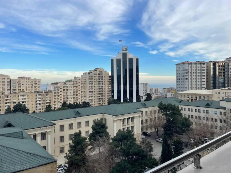 Satılır 4 otaqlı Mənzil Yeni tikili 186 m² Bakı, Yasamal r — Mənzil, Bakı (5)