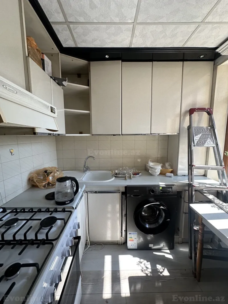 Kirayə verilir 2 otaqlı Mənzil Köhnə tikili 60 m² Bakı, Nərimanov r — Mənzil, Bakı (6)