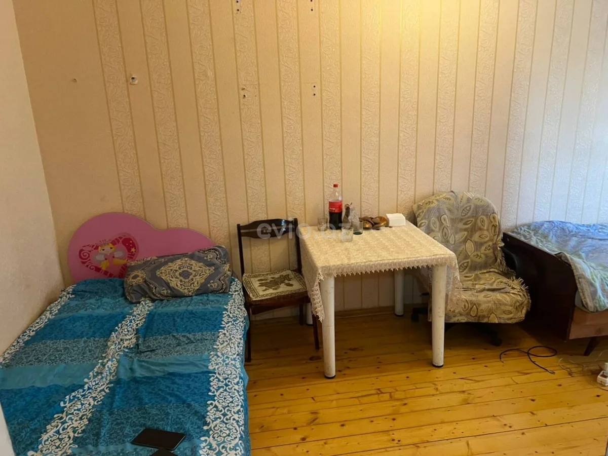 2 otaqlı orta təmirli mənzil satılır Bakıxanov qəsəbəsində — Mənzil, Bakı (4)