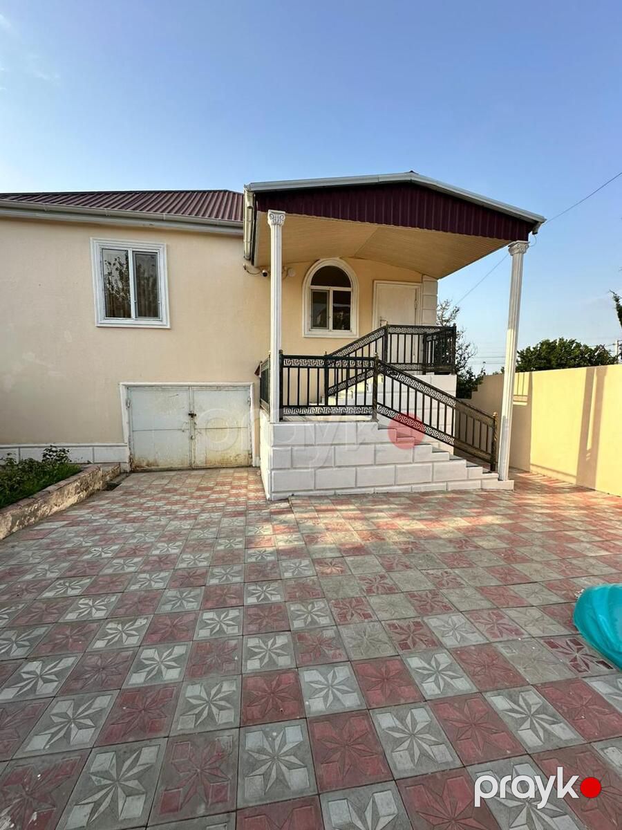 Satılır 4 otaqlı həyət evi/bağ evi 200 m² — Ev, villa, Bakı (3)