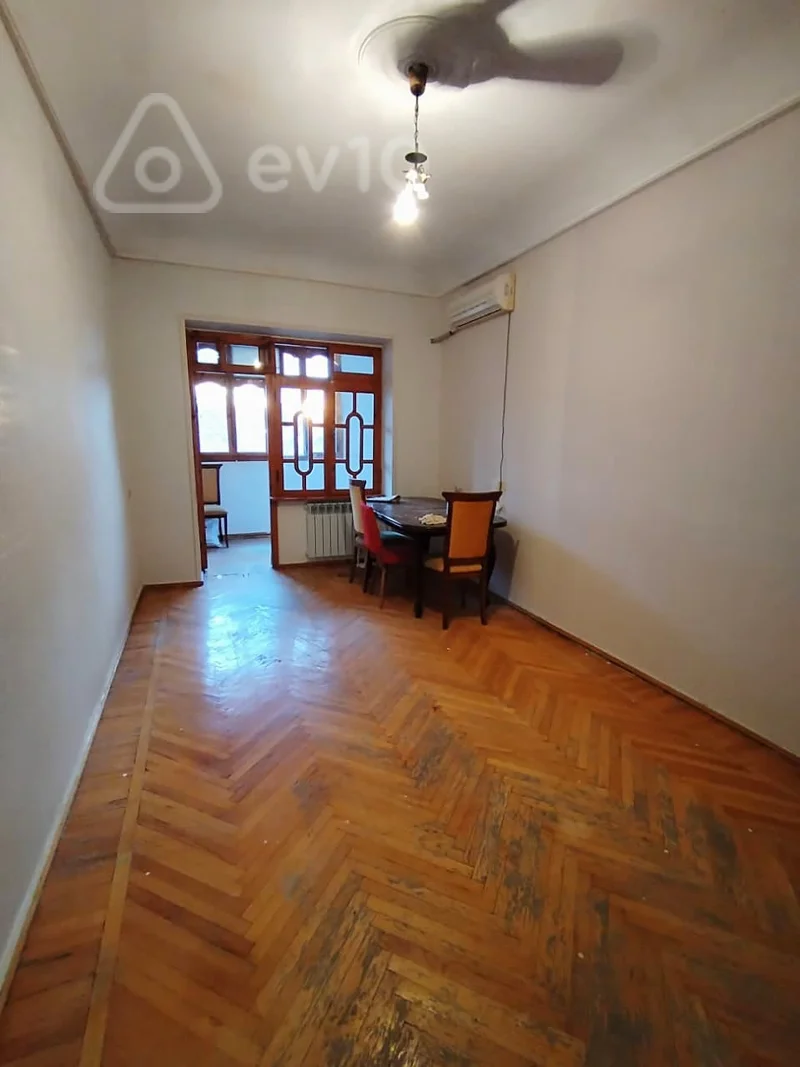 2 otaqlı mənzil, 65 m², Ələsgər Ələkbərov küç — Bakı