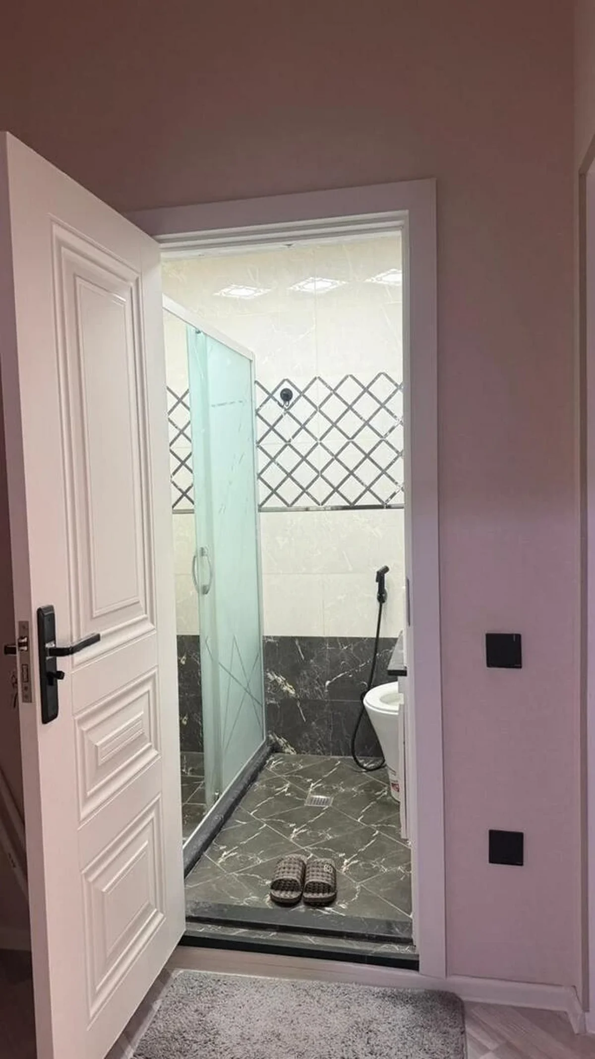 Kirayə 2 otaqlı mənzil 20 Yanvar metrosu yaxınlığında — Mənzil, Bakı (9)
