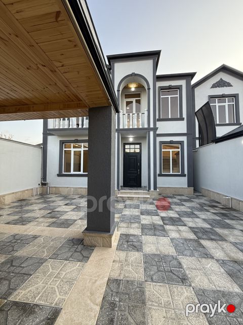 Satılır 6 otaqlı həyət evi/bağ evi 200 m² — Bakı