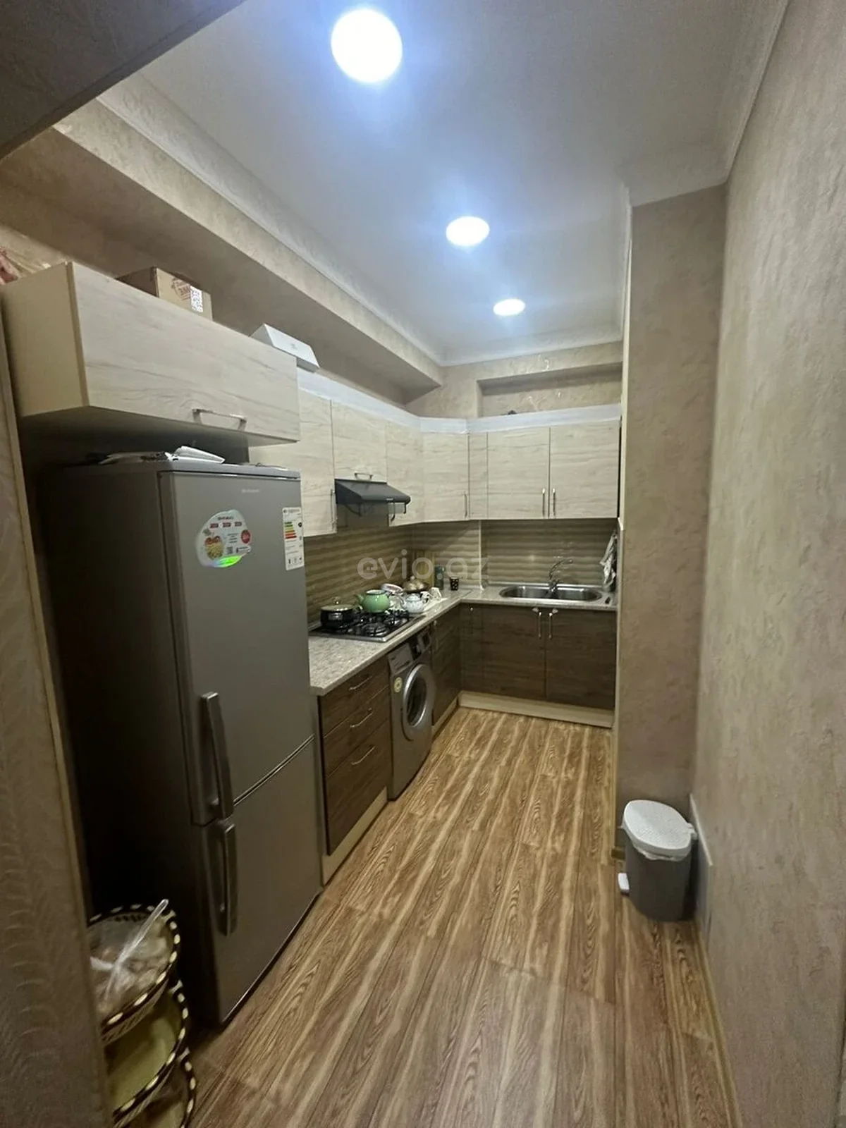 Kirayə 2 otaqlı mənzil Gənclik metrosu yaxınlığında — Mənzil, Bakı (8)