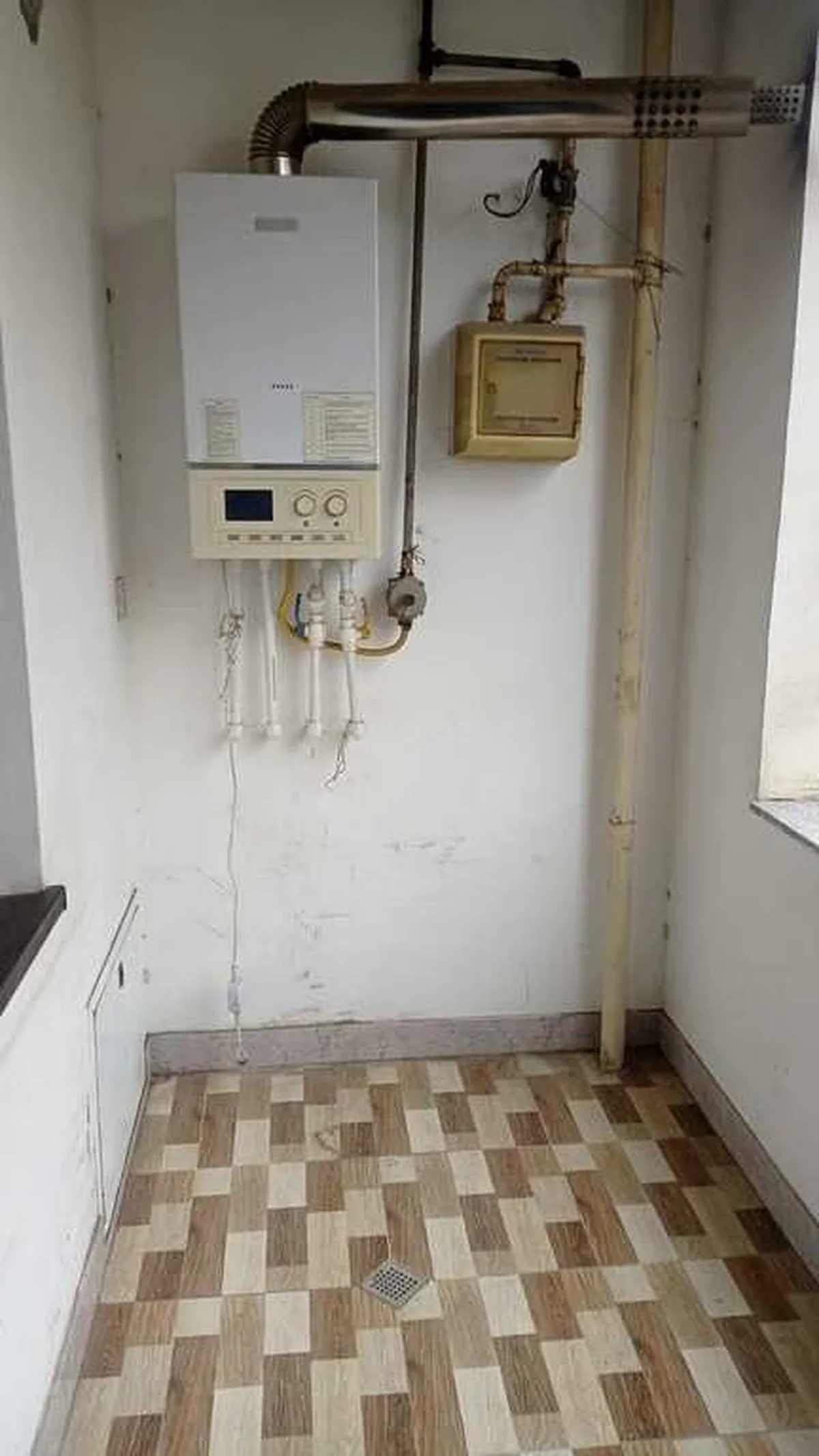 Kirayə 2 otaqlı mənzil Nəriman Nərimanov metrosu yaxınlığında — Mənzil, Bakı (10)