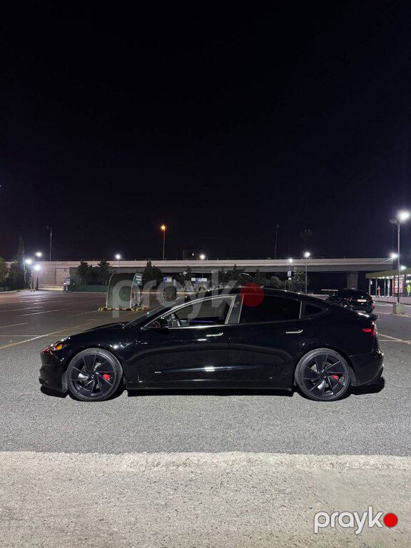 Tesla Model 3, 82 kWh, 2024 il, 23 781 km — Avtomobillər, Bakı (5)