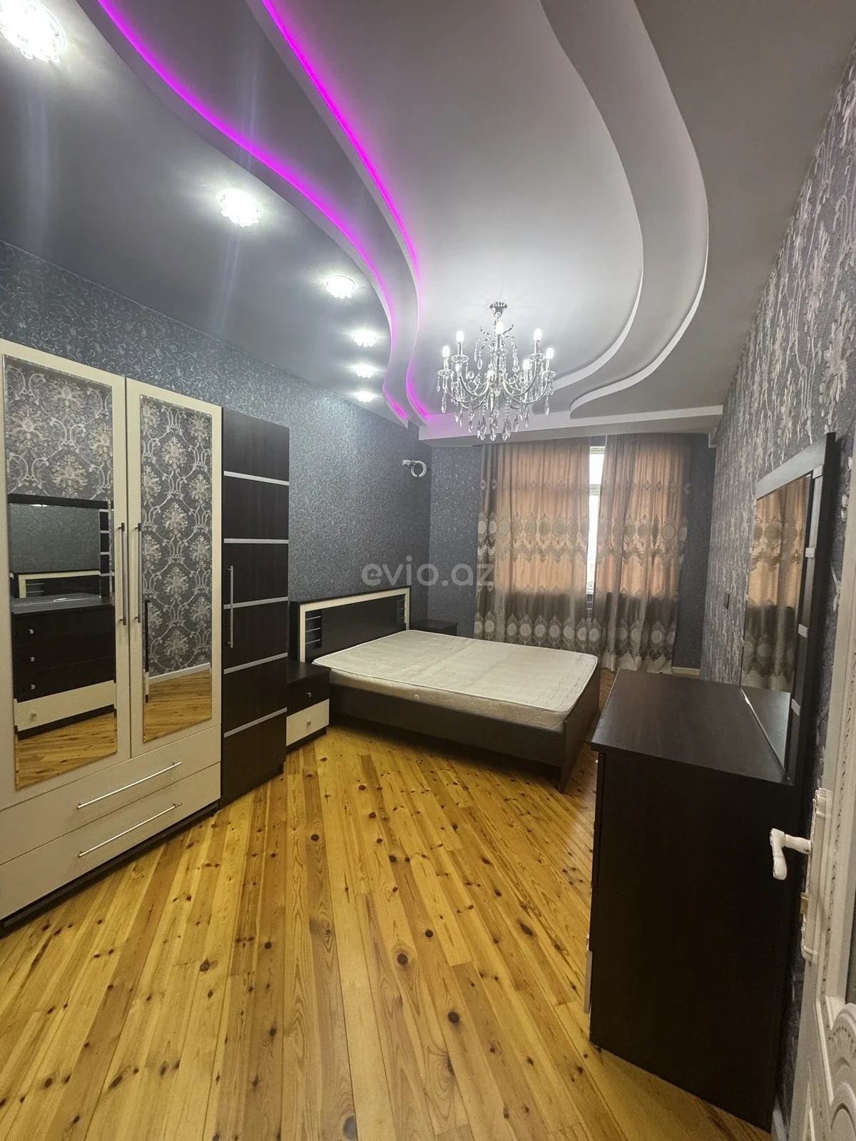 Kirayə 2 otaqlı mənzil Yeni Günəşli qəsəbəsində — Bakı