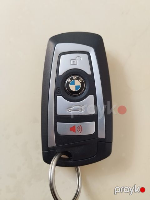 BMW F30 açarı — Bakı