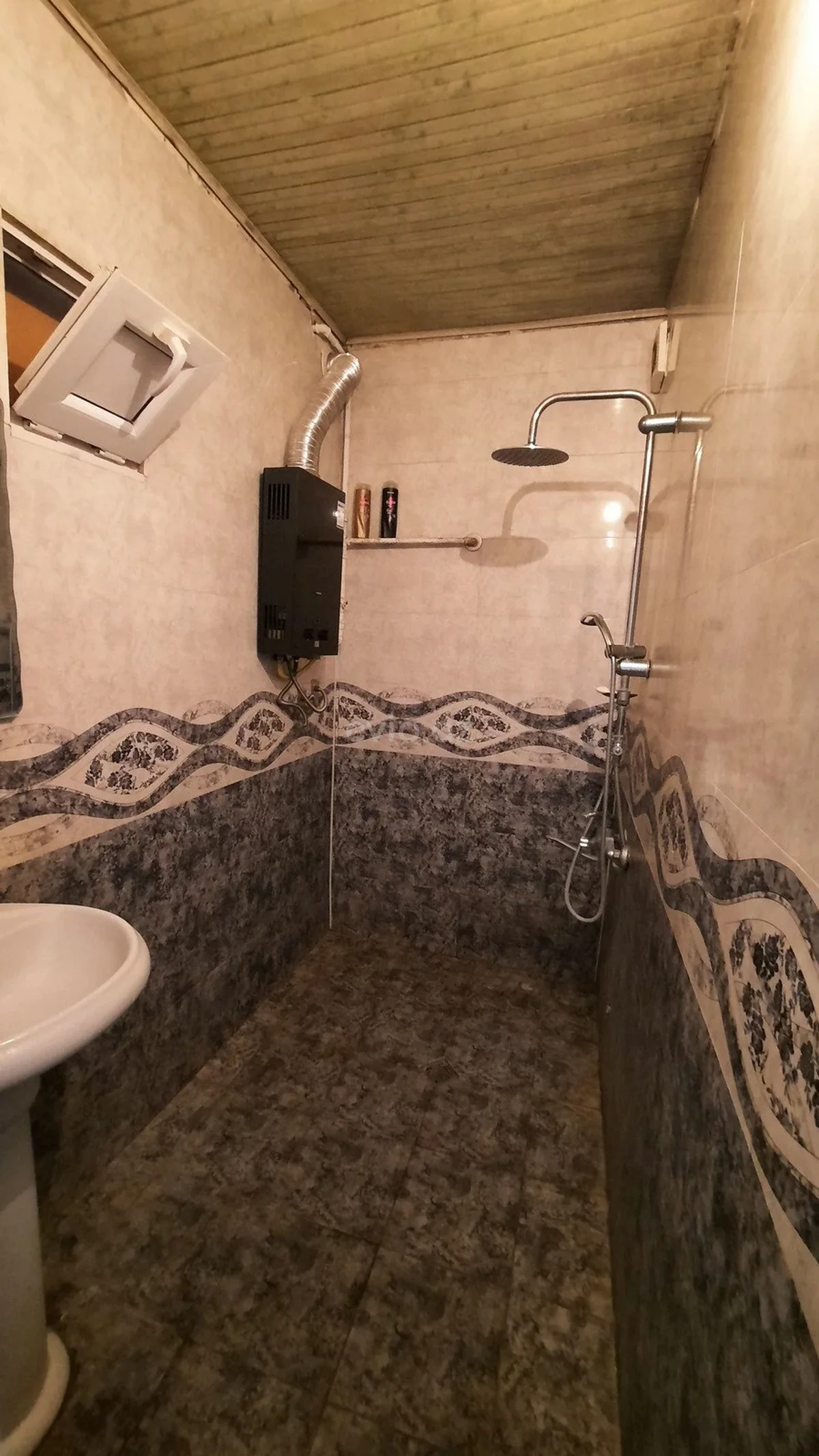 4 otaqlı orta təmirli mənzil satılır 8-ci mikrorayonda — Mənzil, Bakı (11)