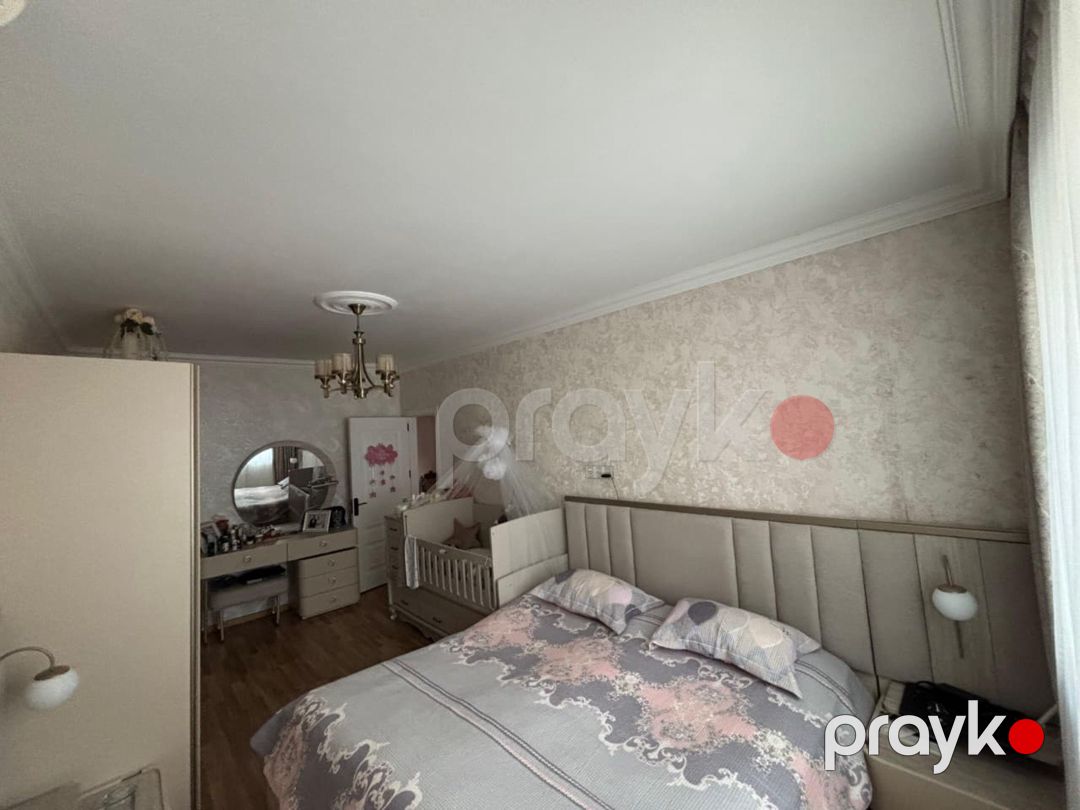 Satılır 4 otaqlı köhnə tikili 110 m² — Mənzil, Bakı (3)