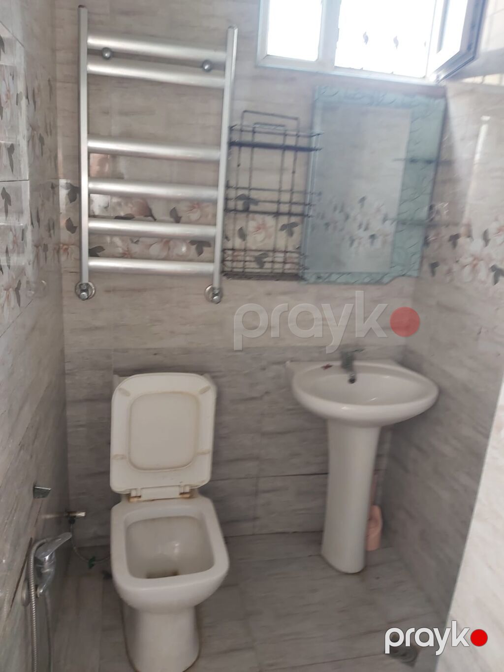 Xətai r.Polad Həșimov qes.(kohne Naximov qes.)2 otaq həyət evi kirayə — Ev, villa, Bakı (9)