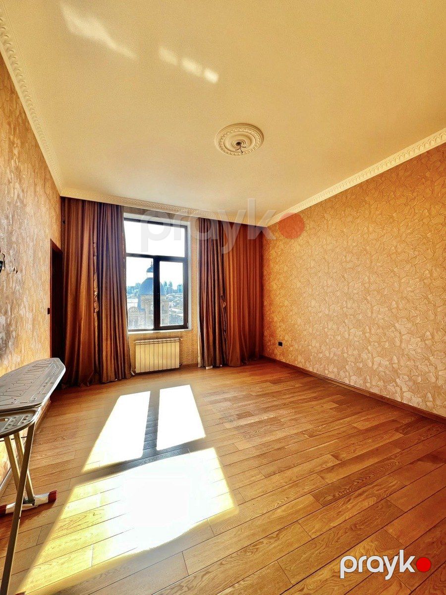 Satılır 3 otaqlı yeni tikili 150 m² — Mənzil, Bakı (4)