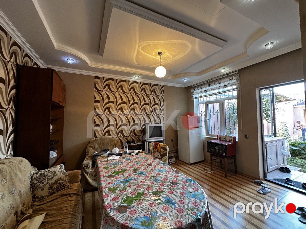 Həyət evi, Bakıxanov qəs — Ev, villa, Bakı (11)