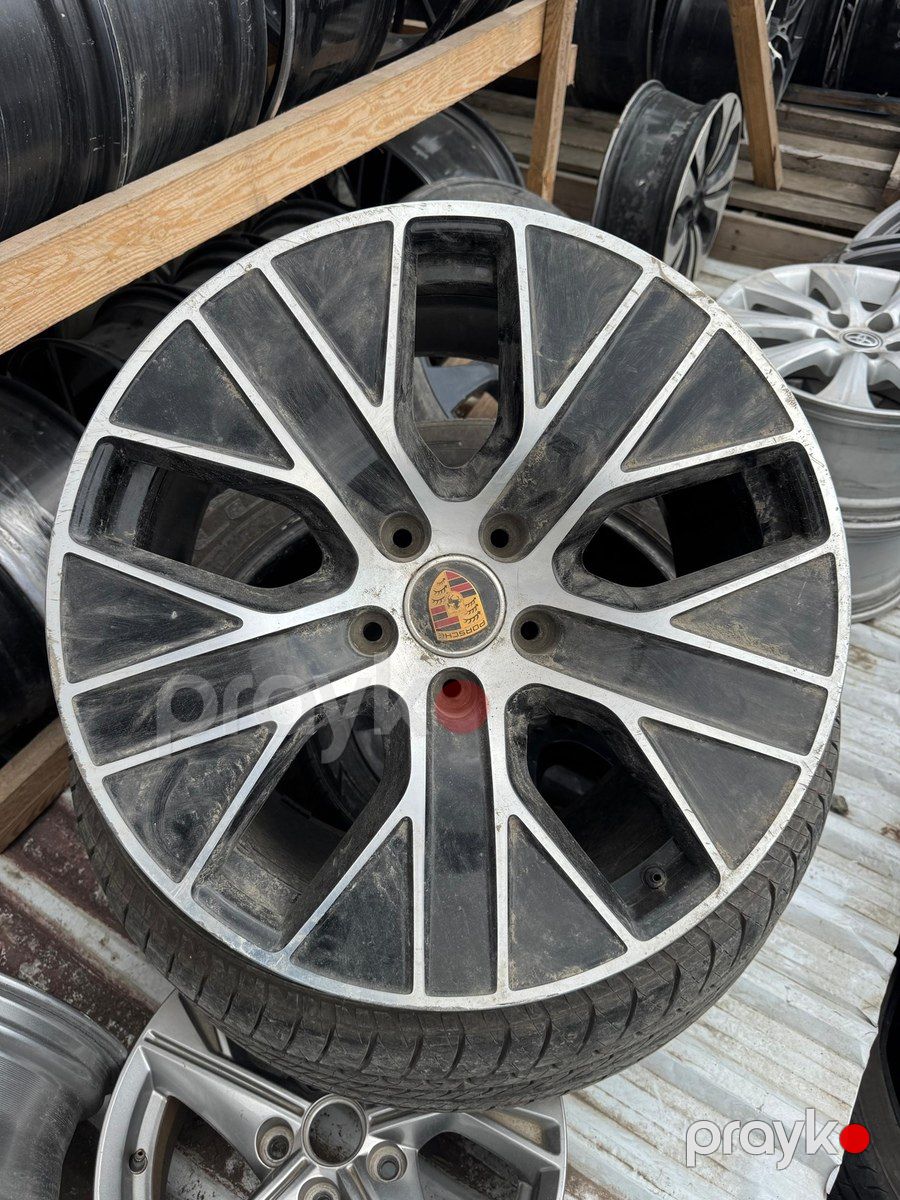 Porsche Taycan diskləri — Ehtiyat hissələri və aksesuarlar, Bakı (2)