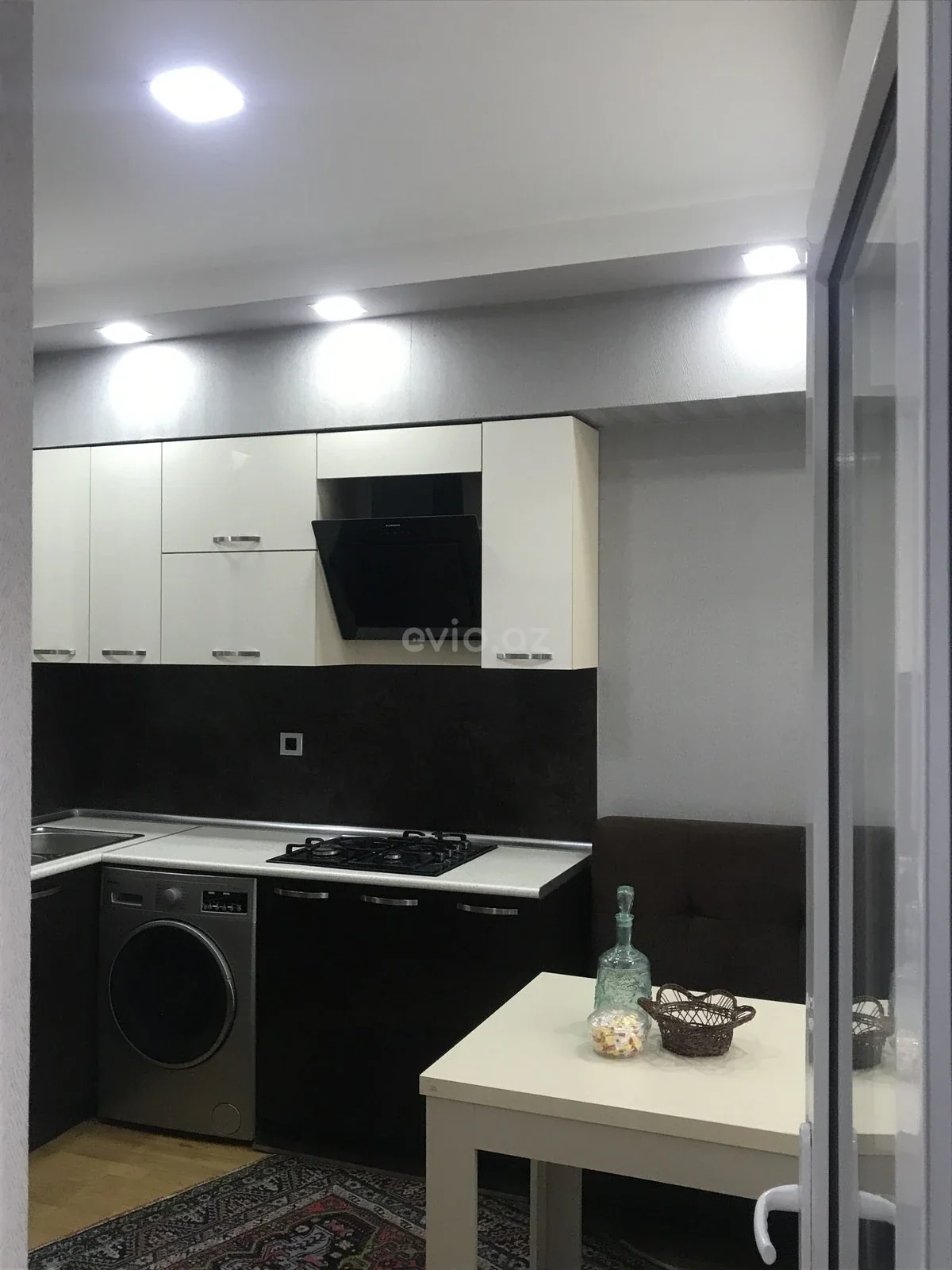 Kirayə 2 otaqlı mənzil Dərnəgül metrosu yaxınlığında — Mənzil, Bakı (5)