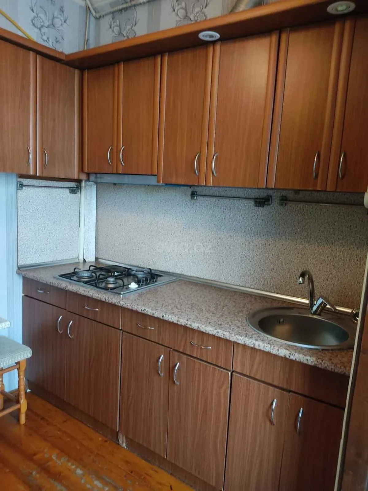 Kirayə 2 otaqlı mənzil Xalqlar Dostluğu metrosu yaxınlığında — Mənzil, Bakı (6)