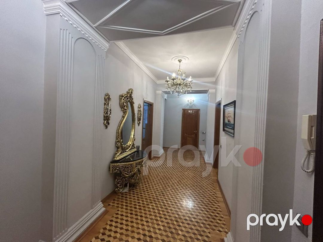 Satılır 4 otaqlı yeni tikili 160 m² — Mənzil, Bakı (11)