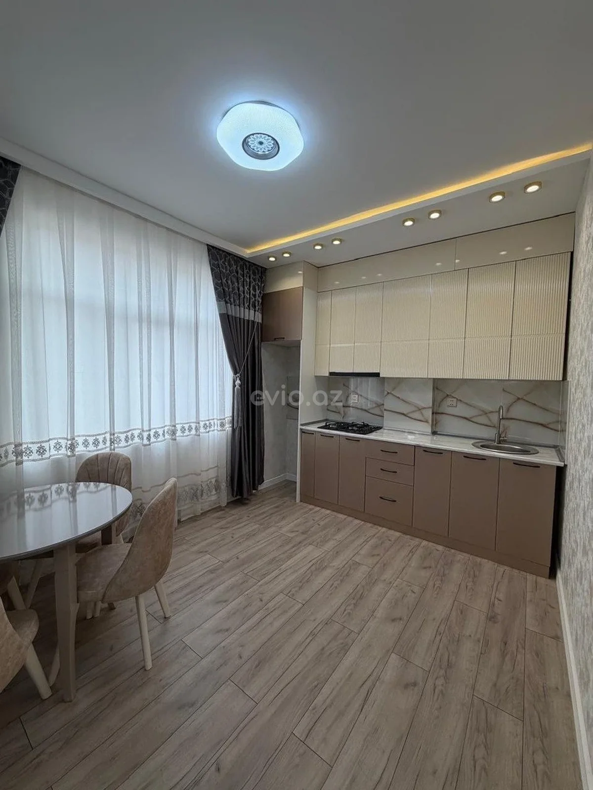 2 otaqlı tam təmirli mənzil satılır Xətai rayonunda — Mənzil, Bakı (6)