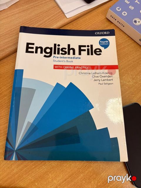 Məhsul: English File – Pre-intermediate Student’s Book (Fourth — Bakı