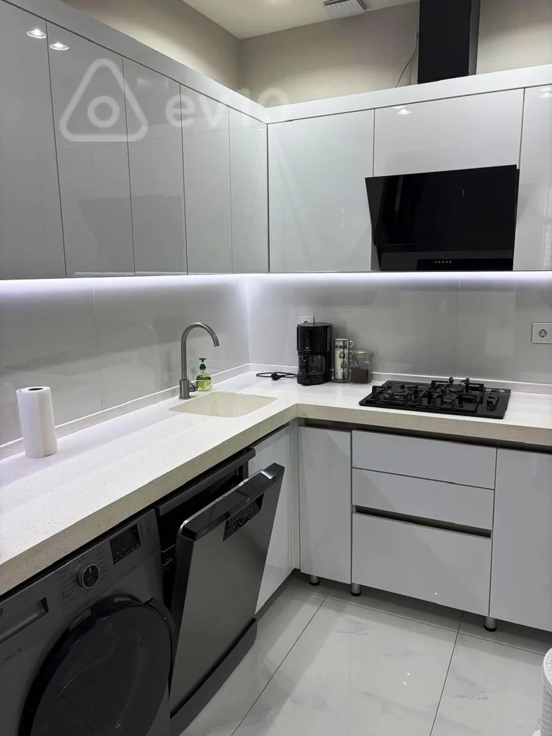 2 otaqlı mənzil, 65 m², Xocalı pr. 3663 — kirayə — Mənzil, Bakı (3)