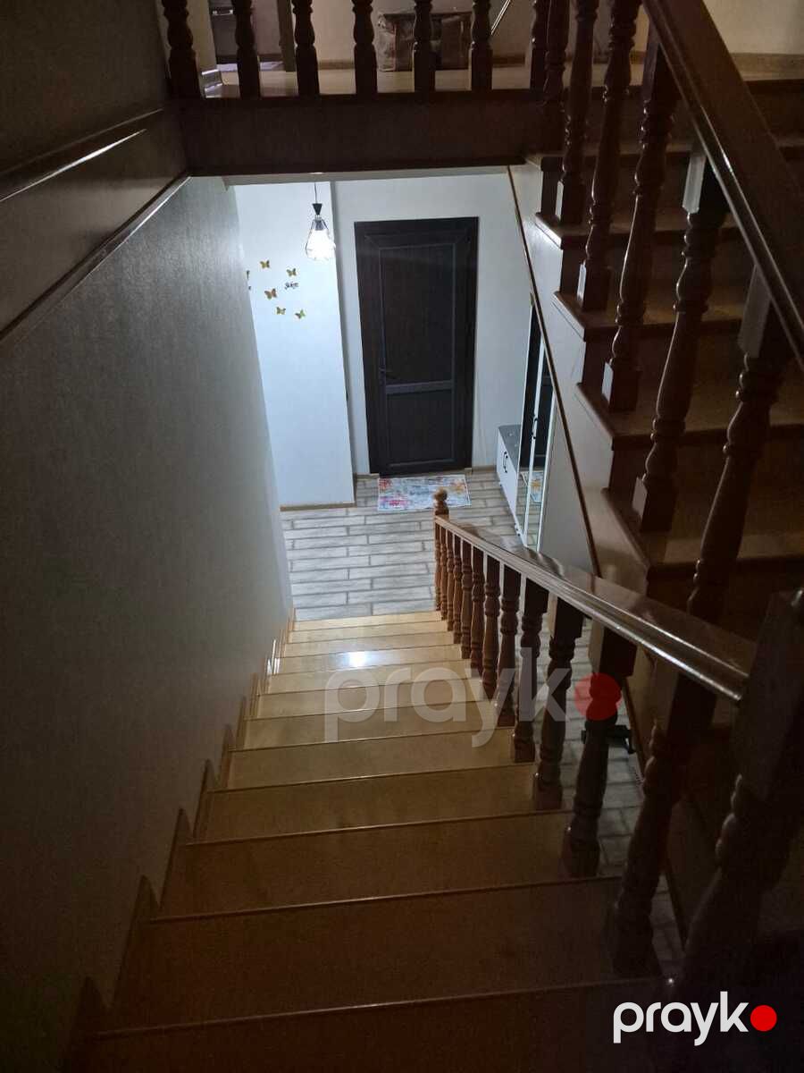 Satılır 4 otaqlı həyət evi/bağ evi 200 m² — Ev, villa, Bakı (9)