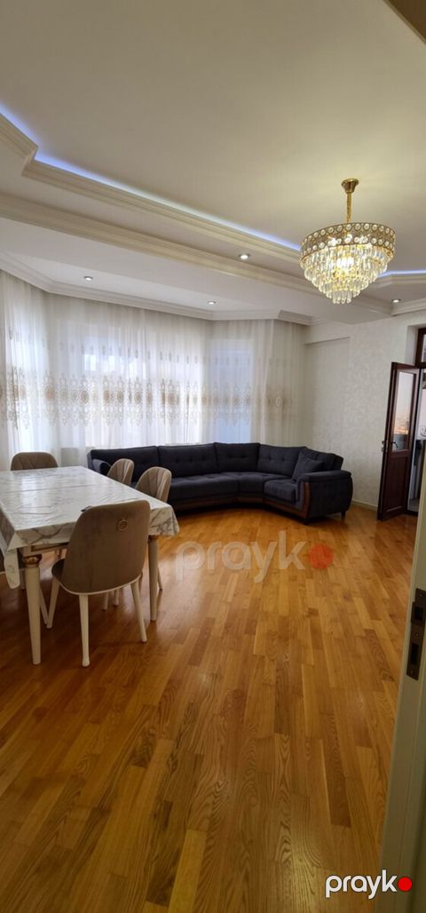 İcarəyə verilir 4 otaqlı yeni tikili 105 m² — Bakı