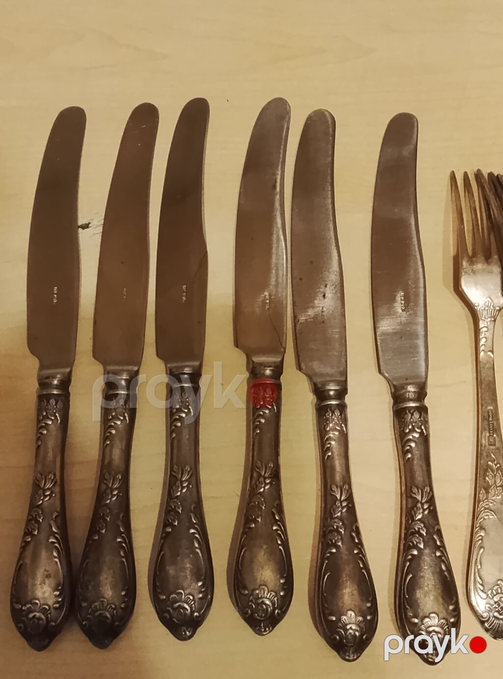 3 eded bicaqda cat var, Antik üslubda bıçaq və çəngəl dəsti - Tərkib — Qablar və mətbəx əşyaları, Bakı (2)
