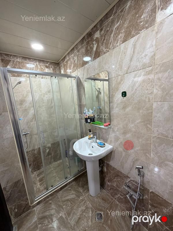 Satılır 2 otaqlı Bina evi menzil (Yeni tikili), 43 m², 10-cu mikrorayon — Mənzil, Sumqayıt (12)