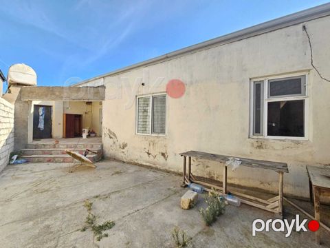 Satılır 2 otaqlı həyət evi/bağ evi 70 m² — Bakı