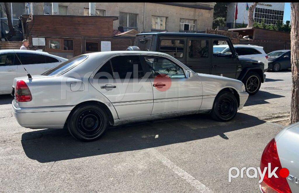 Mercedes C 180, 1.8 L, 1994 il, 458 693 km — Avtomobillər, Bakı (4)