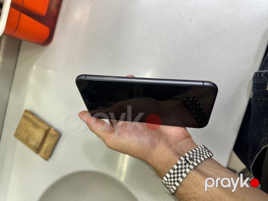 Apple iPhone 11 Black 64GB/4GB — Smartfonlar, Bakı (2)
