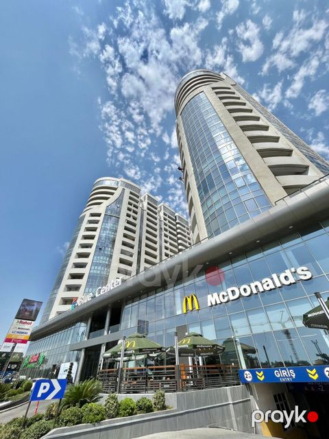 Satılır 2 otaqlı yeni tikili 74 m² — Bakı