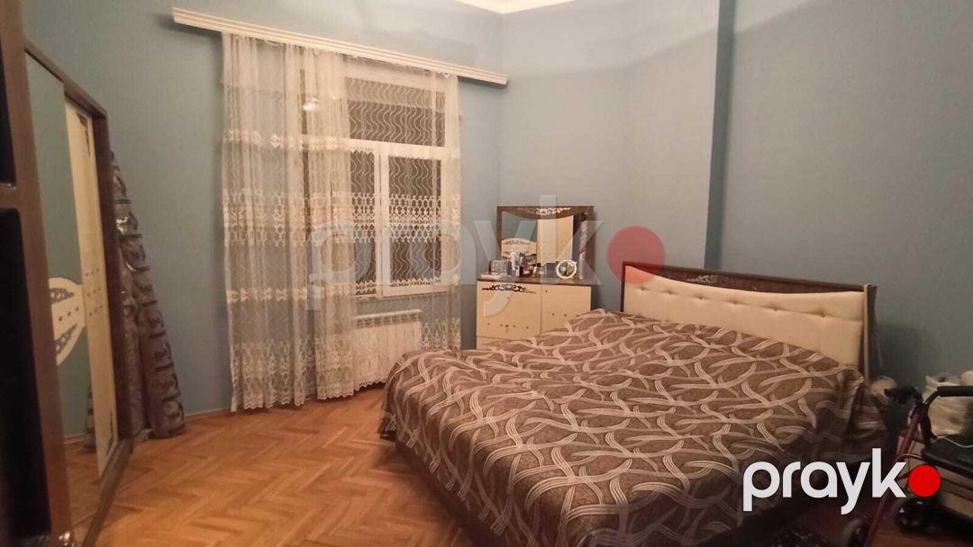 Satılır 3 otaqlı köhnə tikili 105 m² — Mənzil, Bakı (2)