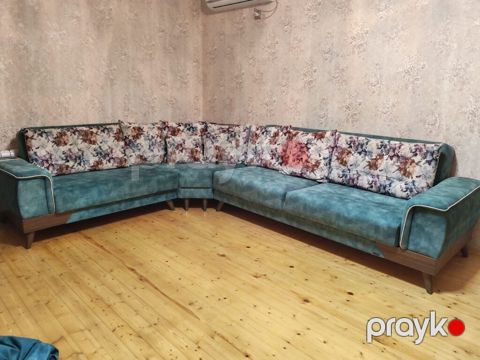 Divan 800 manat ideal vəziyyətdə Madeyranındır açılır ölçü 3/30 1/45 — Bakı