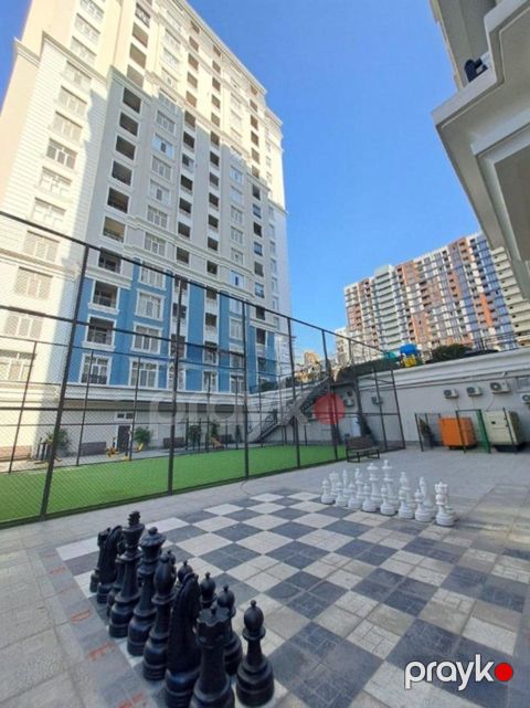 3-otaqlı yeni tikili, Azadlıq pr., 80 m² — Bakı