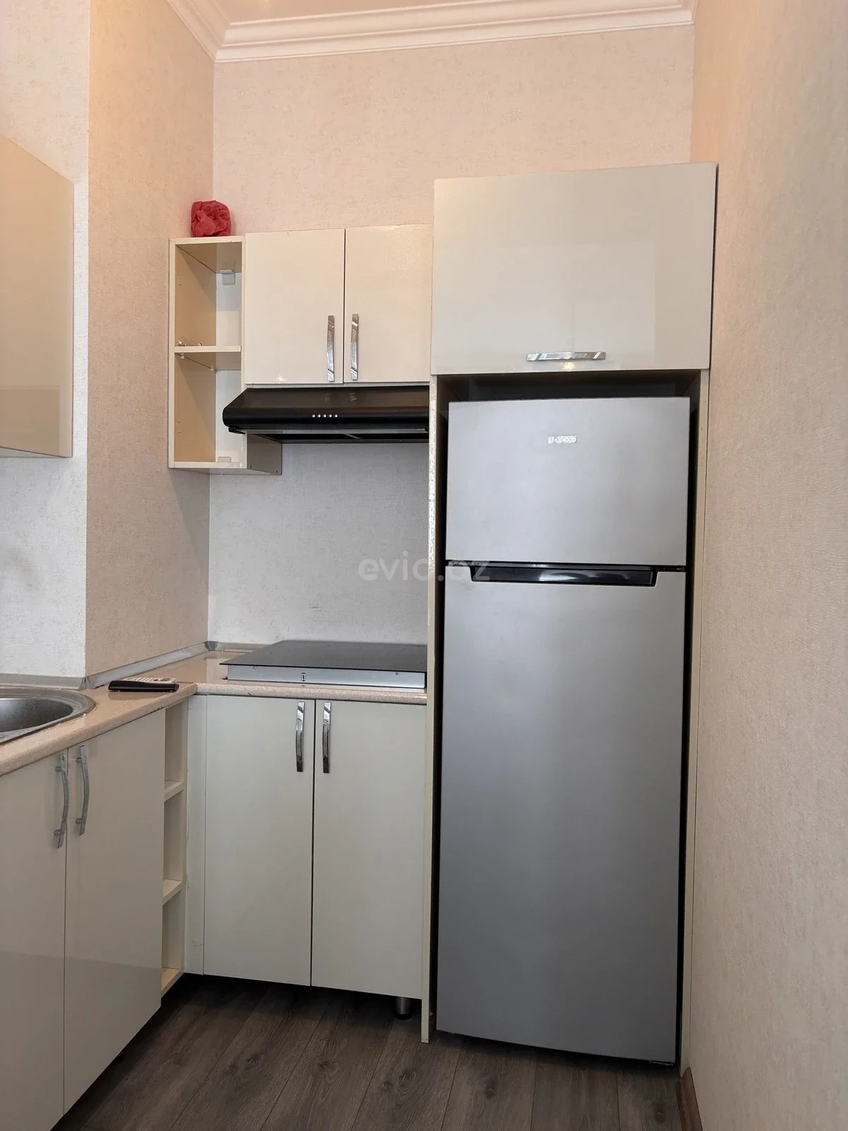 Kirayə 2 otaqlı mənzil 20 Yanvar metrosu yaxınlığında — Mənzil, Bakı (10)