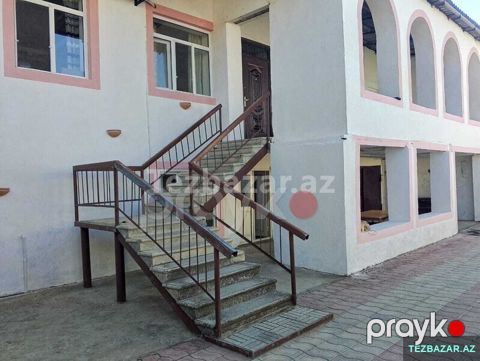 Satılır 8 otaqlı həyət evi 200 m², Buzovna q — Bakı