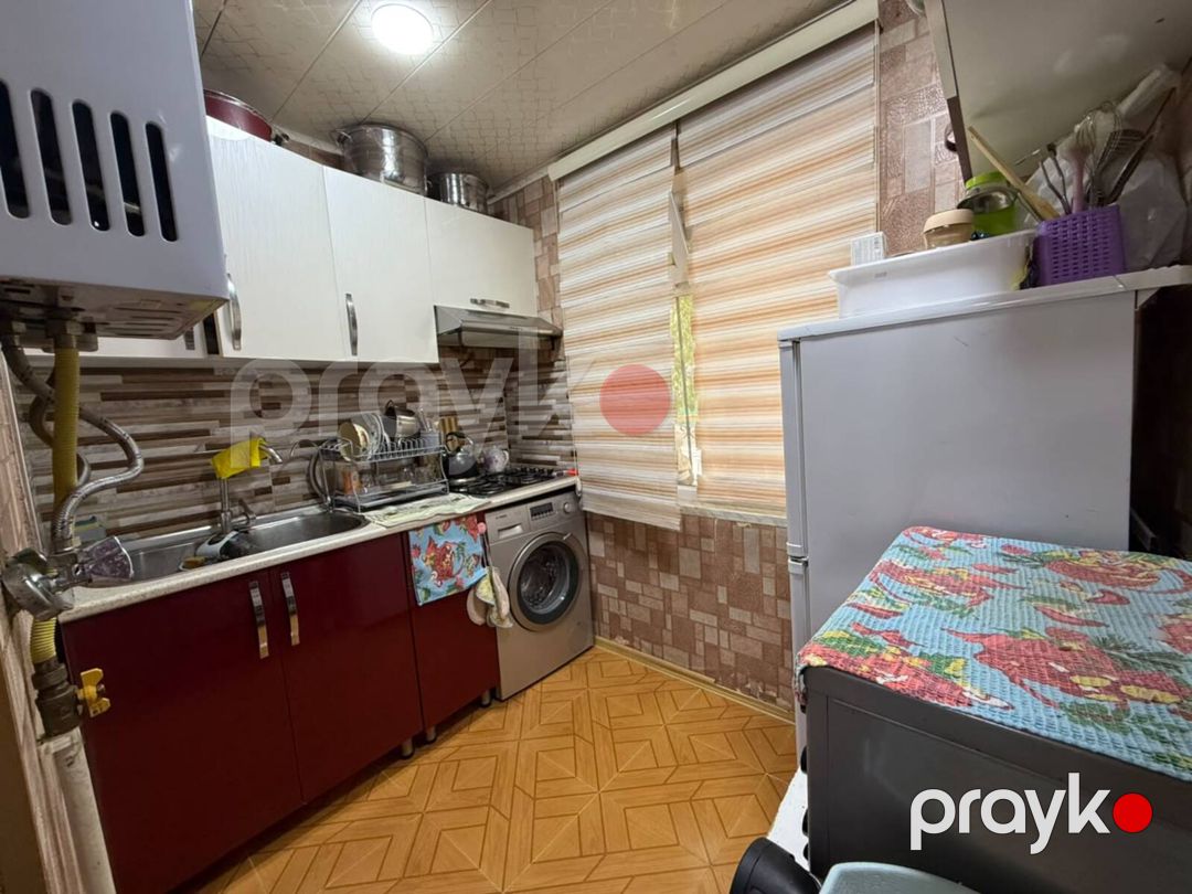 Satılır 2 otaqlı köhnə tikili 60 m² — Mənzil, Bakı (11)