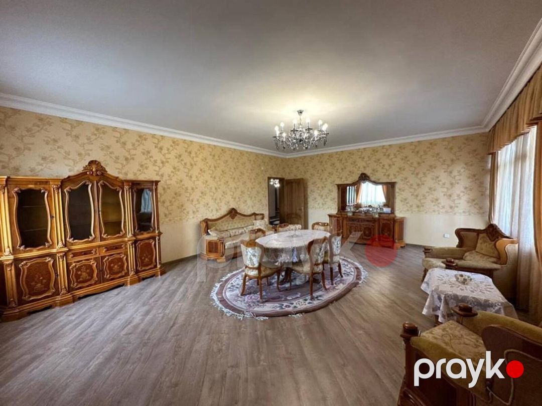 İcarəyə verilir 4 otaqlı yeni tikili 225 m² — Mənzil, Bakı (2)