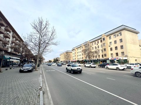 Satılır 2 otaqlı köhnə tikili 60 m² — Bakı