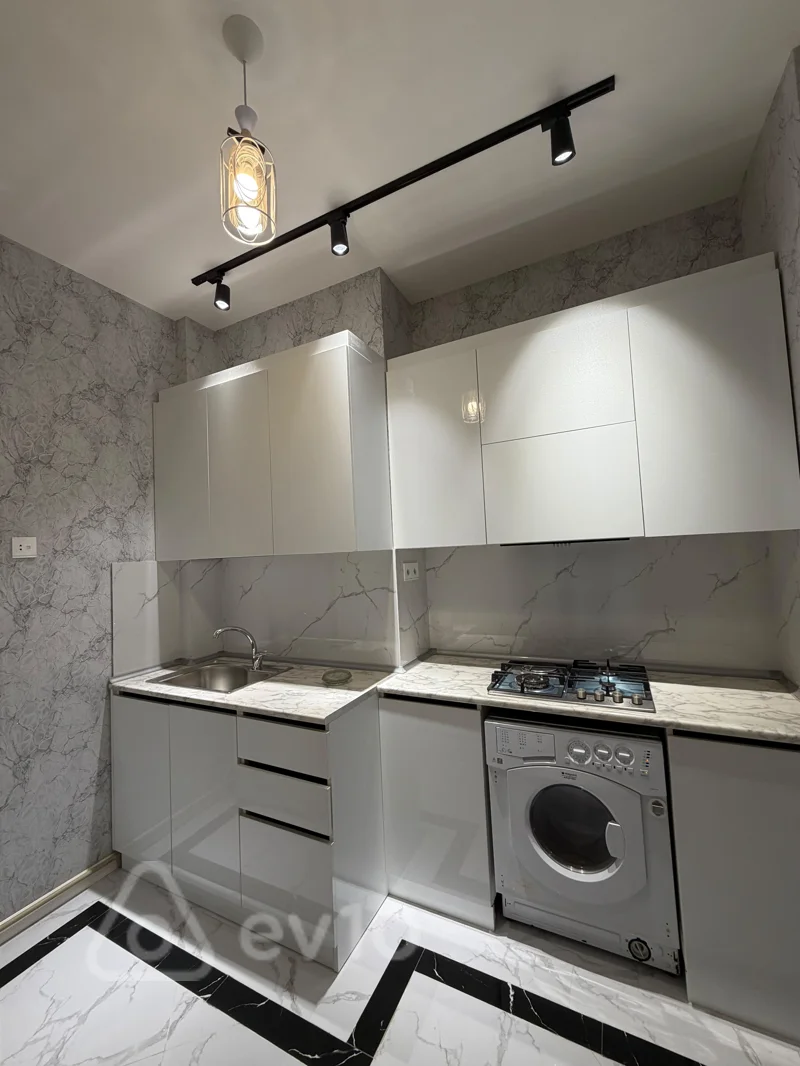2 otaqlı mənzil, 90 m², Nəsib bəy Yusifbəyli küçəsi 26 — kirayə — Mənzil, Bakı (9)